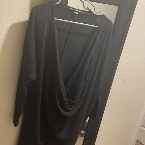 Tops - Long sleeve sweater